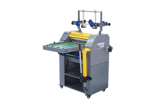 Fully automatic laminating machine M7